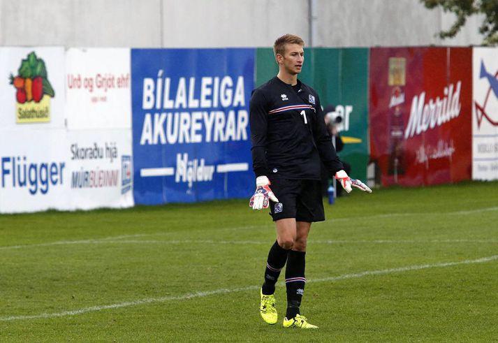 Frederik Schram stóð fyrir sínu í íslenska markinu í dag.