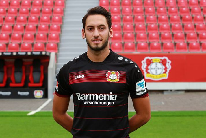 Calhanoglu hefur verið í herbúðum Bayer Leverkusen frá 2014.