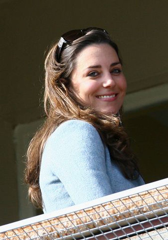 Kate Middleton, fyrrverandi unnusta Vilhjálms Bretaprins, hefur mátt þola erfiða viku eftir að þau Vilhjálmur slitu samvistum. Stuðningur almennings hefur hjálpað henni síðustu daga.