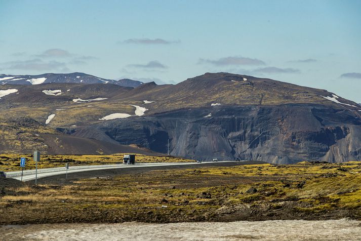 Frá Hellisheiði ofan við Kambana.