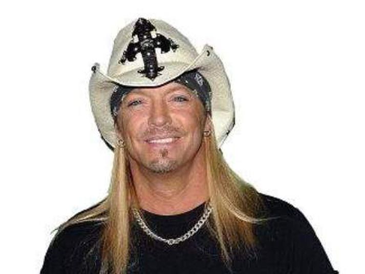 Söngvari Poison vill feta í fótspor Simons Cowell sem dómari í American Idol.