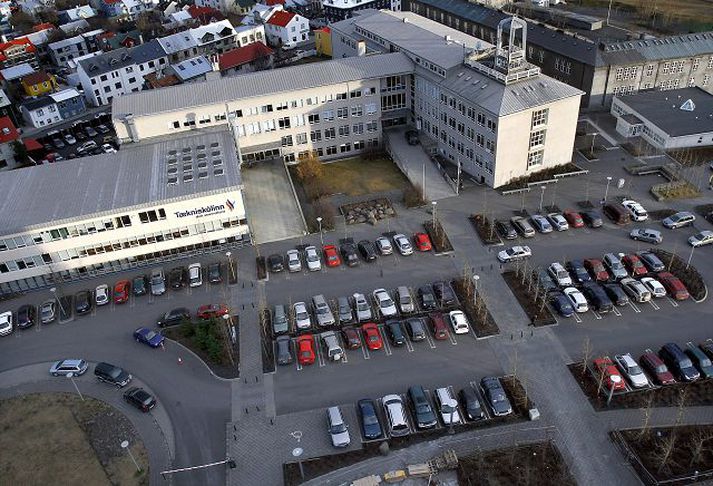 Við Iðnskólann sprengja bílakjallara. Fréttablaðið/GVA