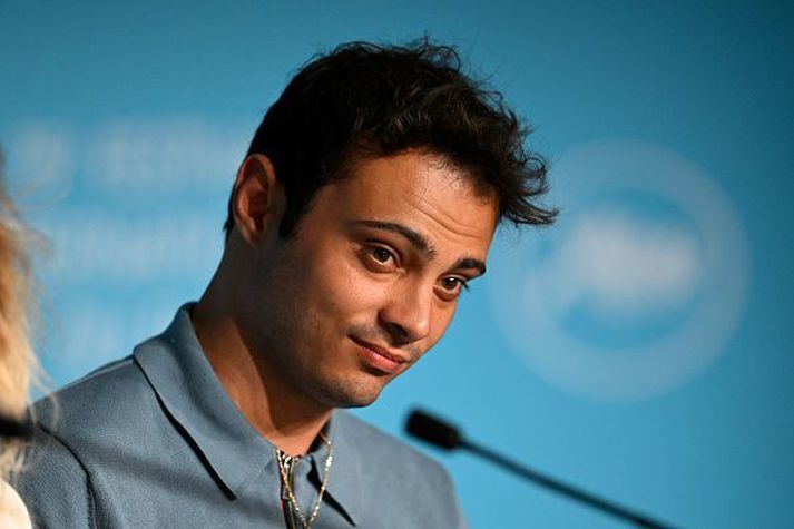 Sofiane Bennacer kynnti myndina Les Amandiers á Cannes hátíðinni í fyrra áður en málin gegn honum komu upp. 
