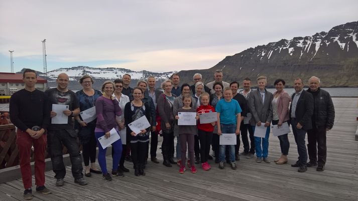 Styrkþegar, stjórn Samvinnufélags Útgerðarmanna í Neskaupsstað og framkvæmdastjóri.