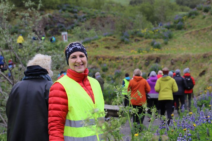 Erna Magnúsdóttir stofnandi Ljóssins í vel heppnaðri fjölskyldugöngu félagsins á Esjunni í gær.