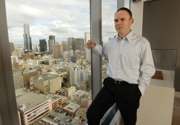 Marius Klopper á skrifstofu sinni í Melbourne í Ástralíu.