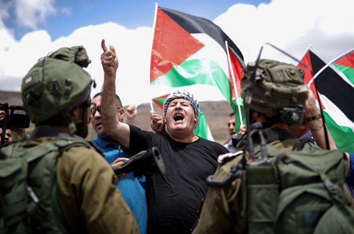 Palestínumenn á Vesturbakkanum mótmæltu meðferð ísraelska yfirvalda á palestínskum föngum í vikunni.