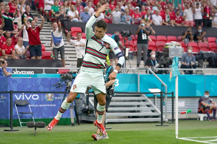 Ronaldo fagnaði eins og honum einum er lagið.