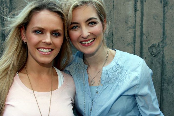 Þóra Eggertsdóttir og Guðrún Heimisdóttir kynntu fyrirtæki sitt, Puzzled by Iceland, fyrir erlendum fjárfestum á Alþjóðlegu athafnavikunni í Hollandi. Þeim gekk vel og eiga í viðræðum við tvo fjárfesta.