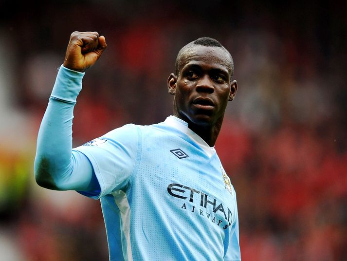 Balotelli í leik með City.