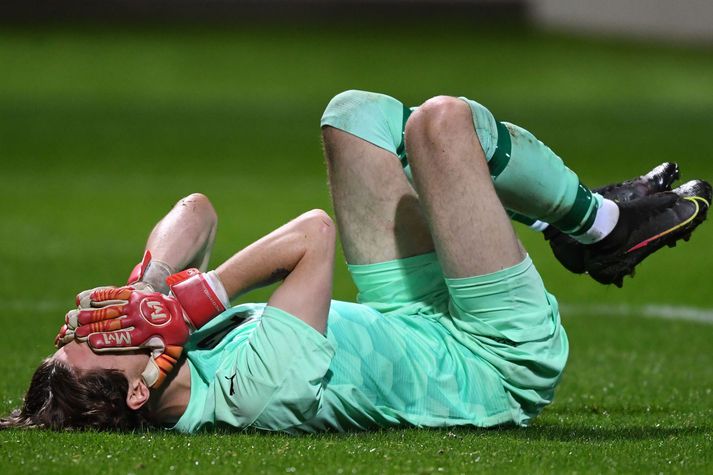 Adam Ingi í leik með U-21 árs landsliði Íslands.