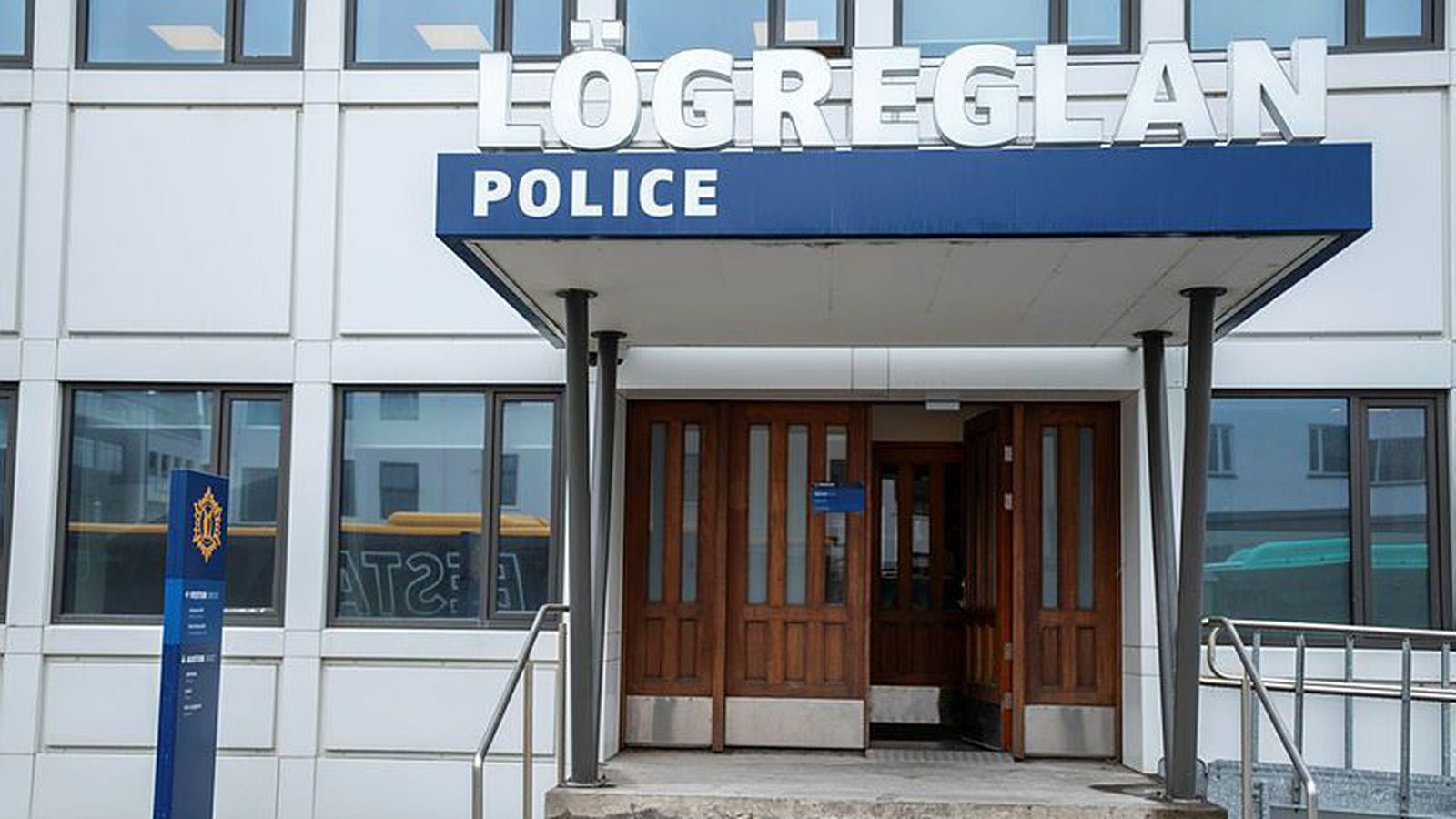 Fimm hand­teknir grunaðir um skipu­lagðan þjófnað