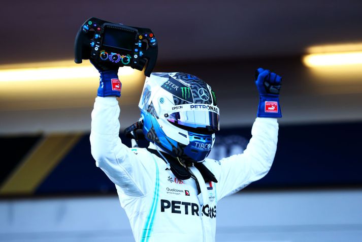 Bottas tryggði sér sinn annan sigur á árinu og leiðir hann nú heimsmeistaramótið.