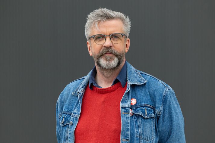 Gunnar Smári Egilsson, formaður framkvæmdastjórnar Sósíalistaflokksins, segir takmarkanir á Rauða þræðinum gerðar til þess að lægja öldurnar.