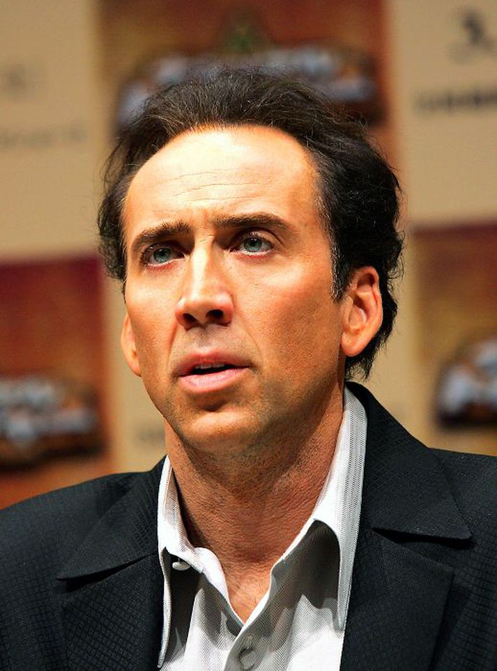 Chrstina Fulton, barnsmóðir Nicolas Cage, segir hann vera slæma fyrirmynd.