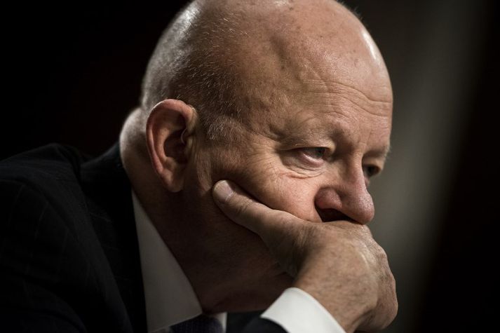 James Clapper var með böggum hildar yfir fjöldafundi Trump í Arizona í gær.