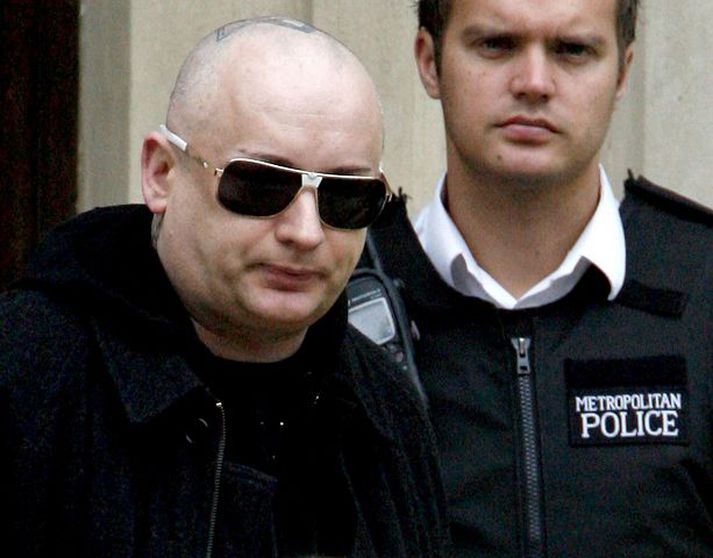 Í tómu tjóni. Boy George hefur oft komist í kast við lögin á undanförnum árum. Hann á yfir höfði sér allt að fimmtán ára fangelsi. MYND/nordicphotos/gettyimages