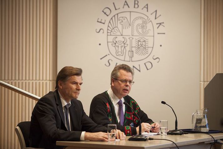 Arnór Sighvatsson aðstoðarseðlabankastjóri og Már Guðmundsson seðlabankastjóri kynna vaxtaákvörðun peningastefnunefndar í Seðlabankanum á miðvikudaginn. 