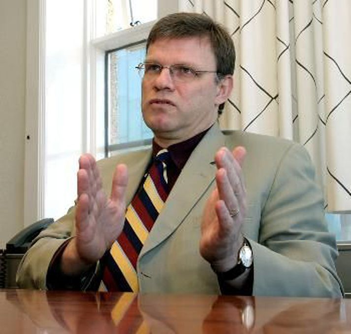 Árni Mathiesen.