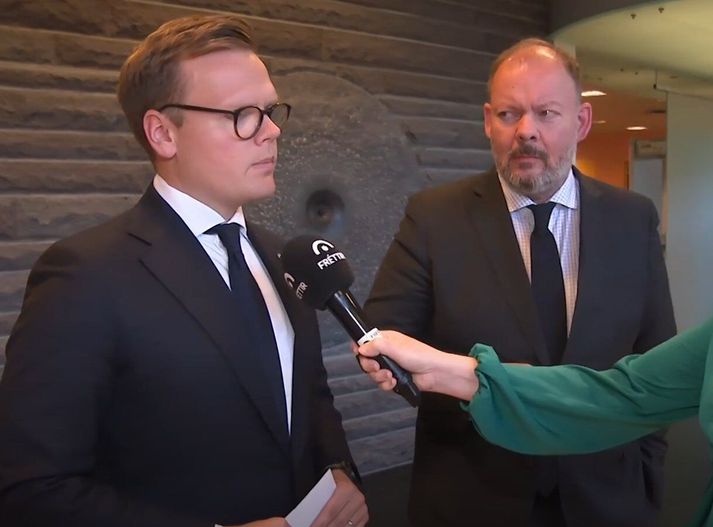 Þingfokksformennirnir ræddu við fréttastofu í beinni í kvöld.