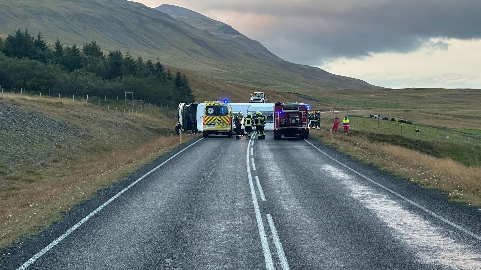 Dæmd fyrir að slasa far­þega þegar hún sofnaði undir stýri rútu