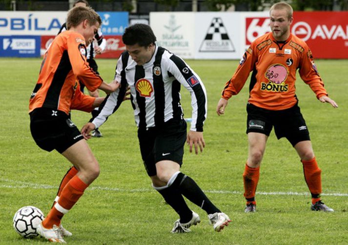 Björgólfur Takefusa skoraði síðara mark KR-inga í kvöld.