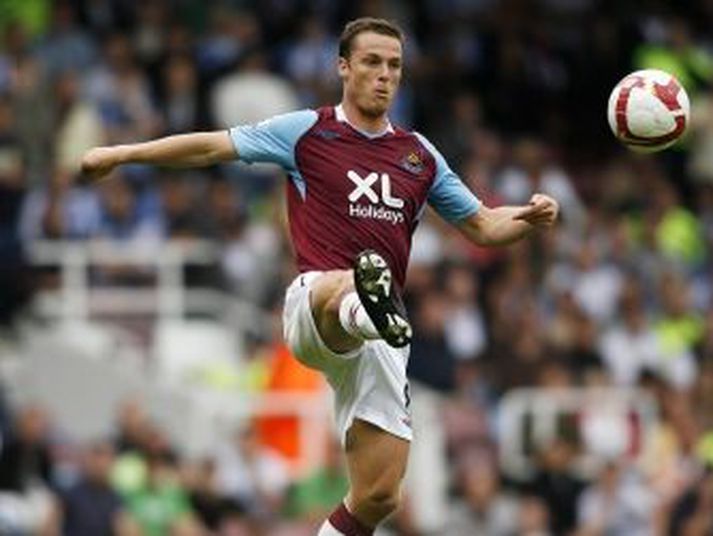 West Ham þarf væntanlega að finna sér nýjan auglýsanda framan á búning félagsins eftir gjaldþrot XL Leisure.