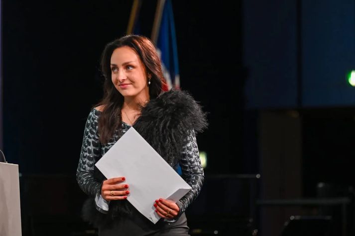 Erla Bjarnadóttir fór í píparanám í Tækniskólanum beint eftir Kvennaskólann. Hún stefnir nú á byggingartæknifræði við Háskólann í Reykjavík.