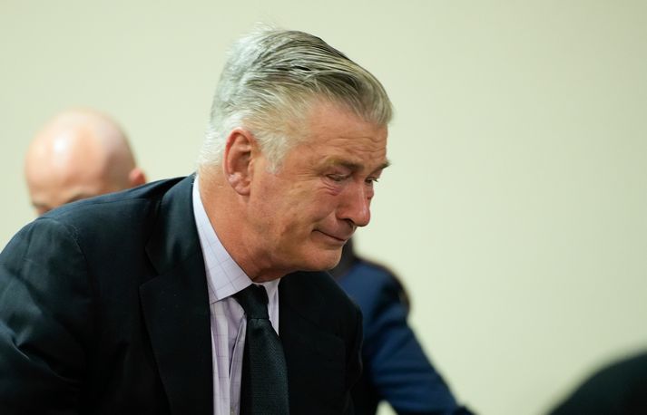 Máli Alec Baldwin hefur verið vísað frá dómi.