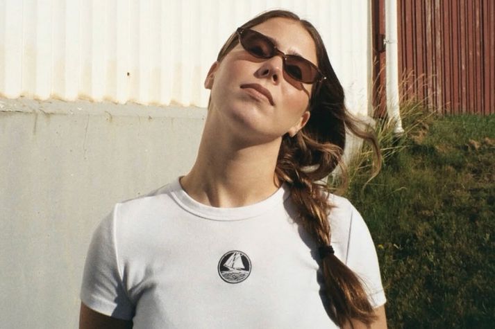 Lag tónlistarkonunnar Árnýjar Margrétar ómaði á tískusýningu hjá Ralph Lauren í gær.