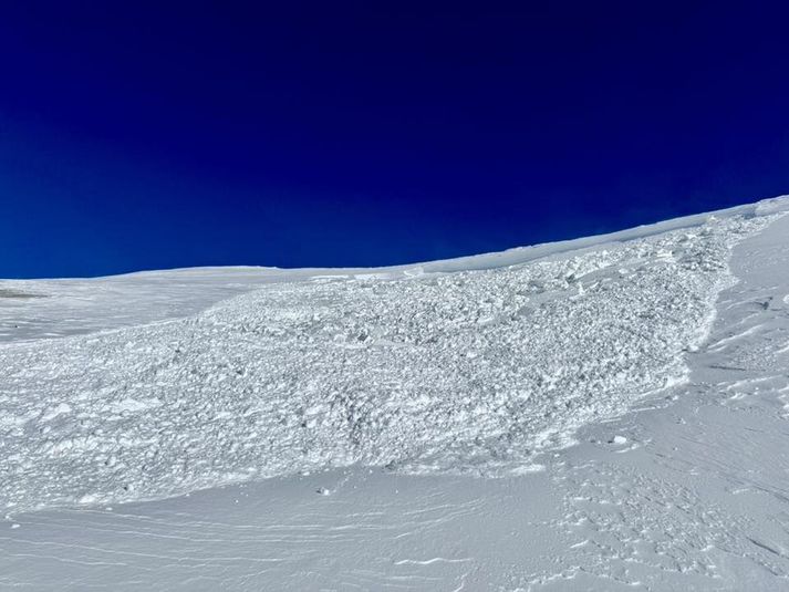 Flóðið í Móskarðshnjúkum í dag.