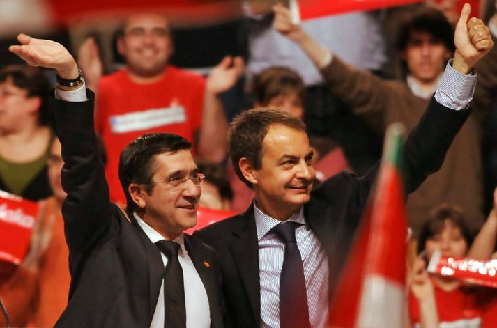 Jose Luis Zapatero t.h. ætlar ekki að gefa kost á sér á ný.