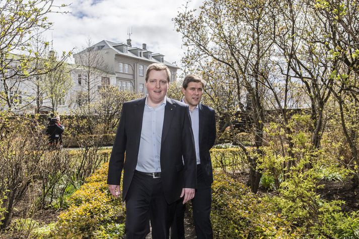 Sigmundur Davíð Gunnlaugsson og Bjarni Benediktsson, oddvitar nýrrar ríkisstjórnar sem verður formlega sett á ríkissráðsfundi á morgun.
