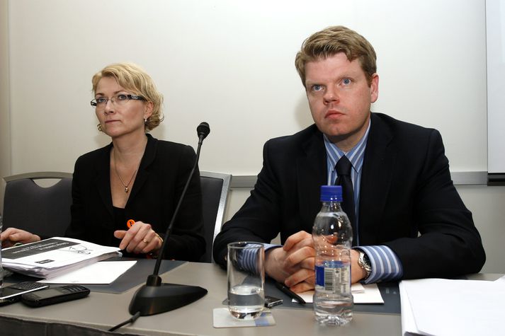 Steinunn Guðbjartsdóttir og Páll Eiríksson í slitastjórn Glitnis.