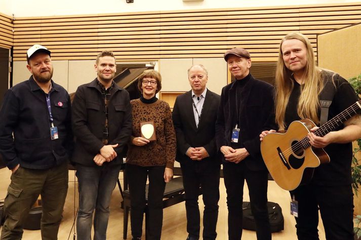 Ólafur Páll Gunnarsson, Ari Eldjárn, Unnur Ólafsdóttir, Stefán Eiríksson, Björn Thoroddsen og Þráinn Árni Baldvinsson.