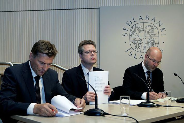 Arnór Sighvatsson aðstoðarseðlabankastjóri, Már Guðmundsson seðlabankastjóri og Þórarinn G. Pétursson, aðalhagfræðingur. fréttablaðið/vilhelm