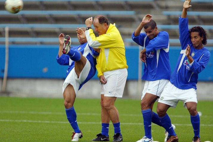 Ronaldinho fíflast á æfingu með Luiz Felipe Scolari á sínum tíma.