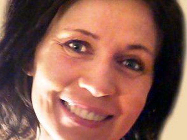 Sirrey fannst látin í dúfnakofa en ekki er vitað með hvaða hætti hún lést.