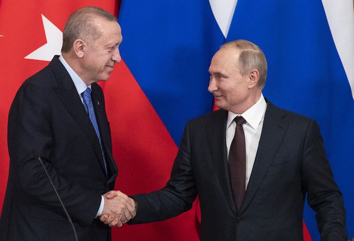 Erdogan og Pútín í Moskvu í gær.