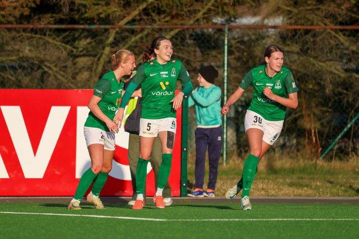 Samantha Smith lagði upp seinna mark Birtu Georgsdóttur
