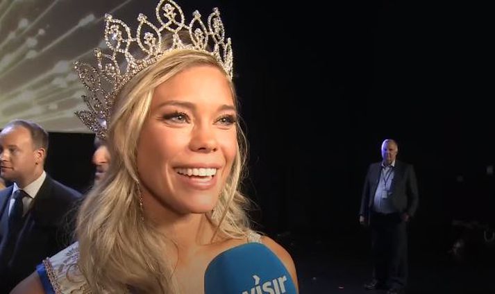 Hugrún Birta var krýnd Miss Supranational.