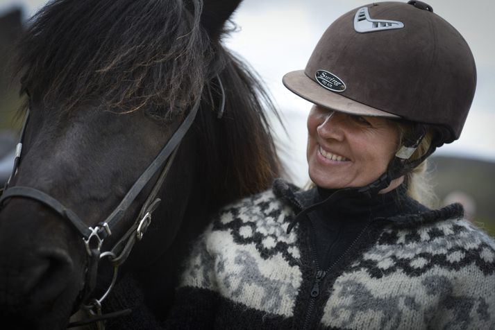 Kristín Heimisdóttir hélt að hestar væru skaðræðisskepnur og var fegin að hafa afsökun og þurfa ekki að fara á bak í fyrstu hestaferðinni.