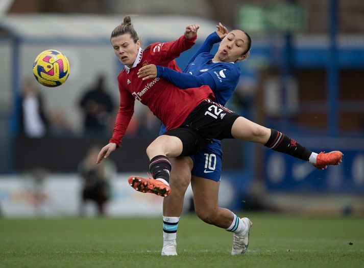 Það er hart barist á toppnum í Englandi um þessar mundir.