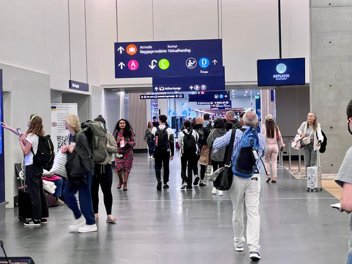 Farþegar á Keflavíkurflugvelli. Mynd úr safni.
