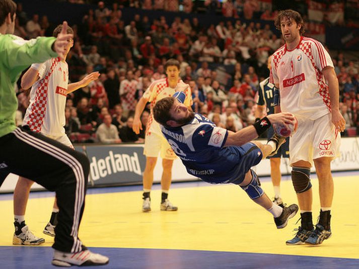 Róbert Gunnarsson skoraði eitt af sínu þekktum sirkusmörkum á móti Team Holstebro