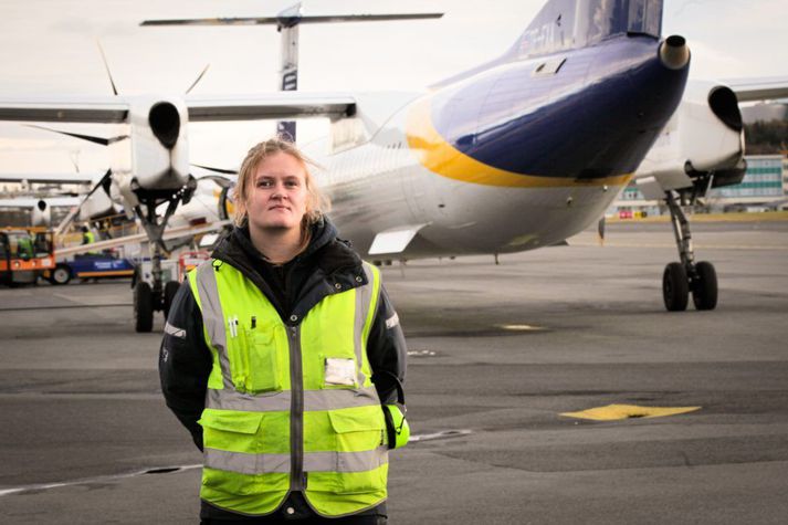 Ólöf Helga hefur starfað sem hlaðmaður hjá Icelandair á Reykjavikurflugvelli frá 2016.