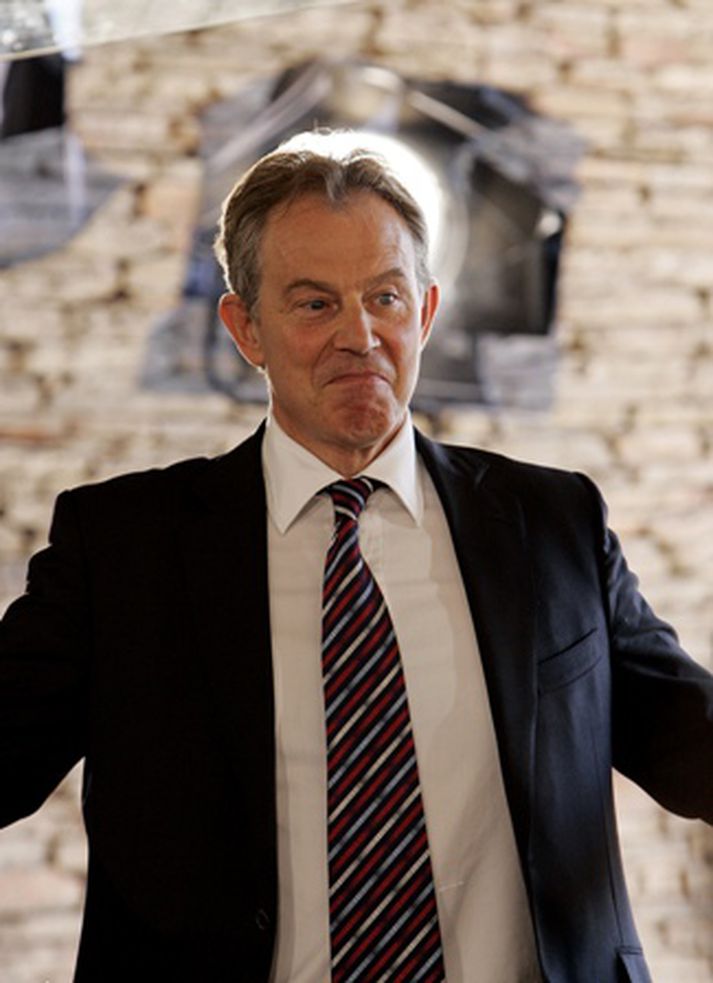 Tony Blair vottaði fjölskyldu Alan Johnstons samúð sína í dag.