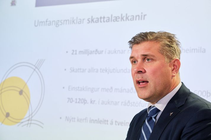 Bjarni Benediktsson kynnti frumvarp til fjárlaga í gær