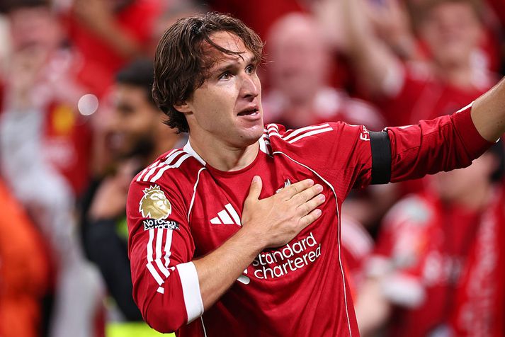 Federico Chiesa fagnar sínu fyrsta marki í ensku úrvalsdeildinni, síðasta föstudag.