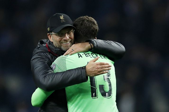 Alisson og Klopp á góðri stundu.